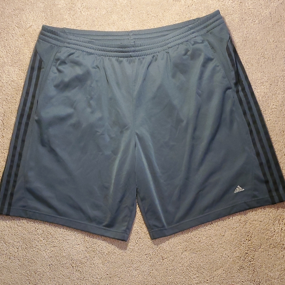 Men's Adidas Climalite Drawstring Shorts Size XXL.